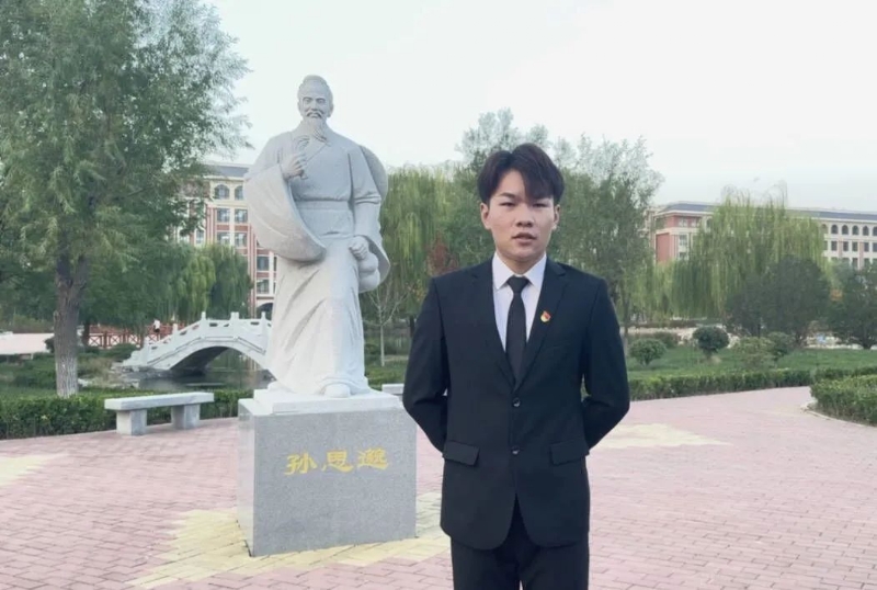 尚明月的第一张照片--禹城父母相亲团